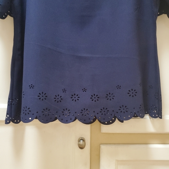 SHEIN Women's Scalloped V-neck Tunic - Picture 8 of 12